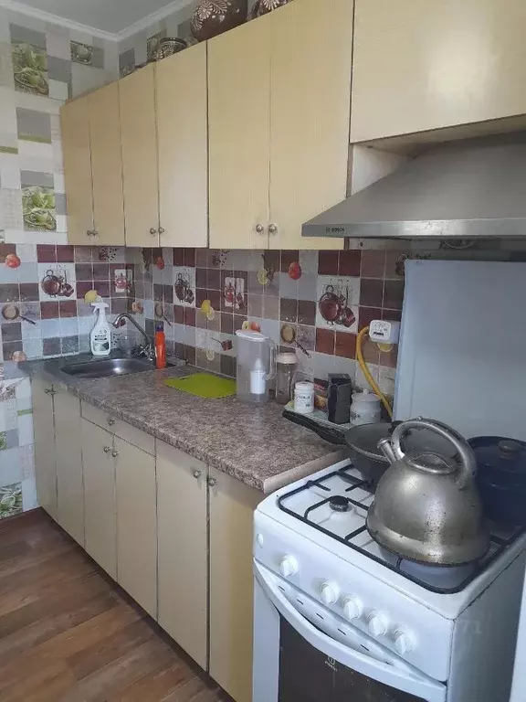 3-к кв. Белгородская область, Старый Оскол Революционная ул., 48 (60.0 ... - Фото 2