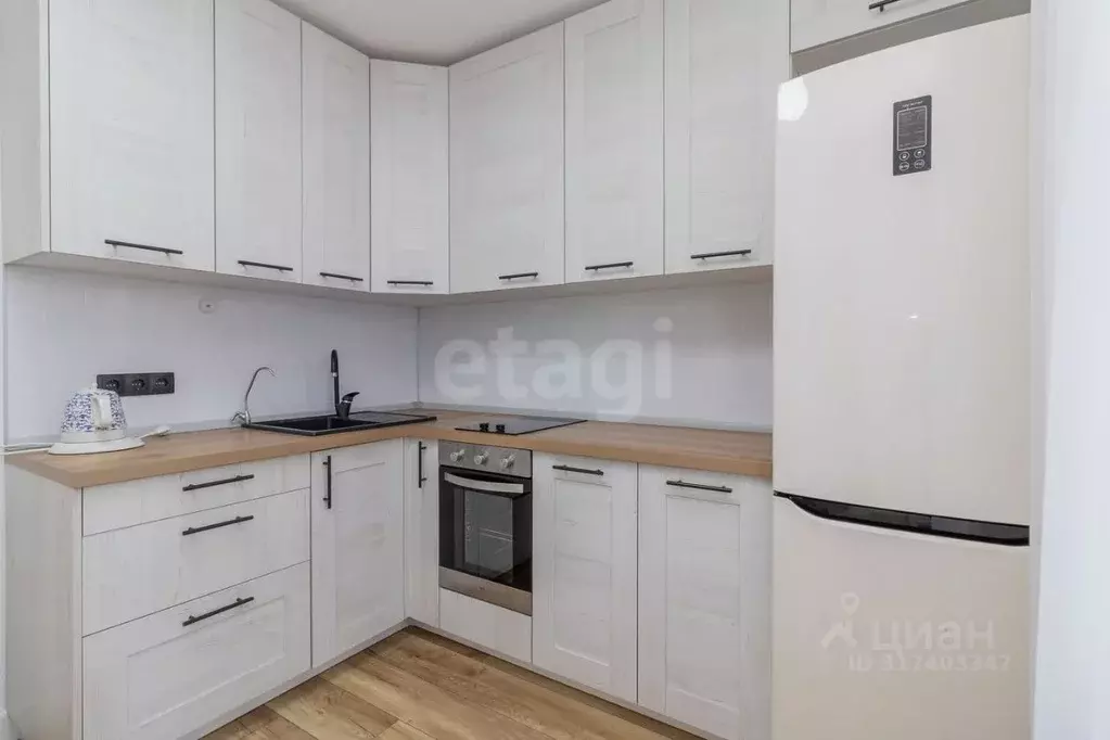 1-к кв. Тюменская область, Тюмень ул. Николая Никитина, 2к1 (41.0 м) - Фото 0