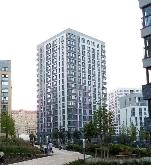 2-комнатная квартира: Тюмень, улица Монтажников, 59 (55 м) - Фото 1