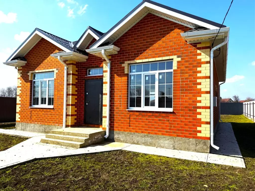 Коттедж в Краснодарский край, Динской район, с. Красносельское ул. ... - Фото 2