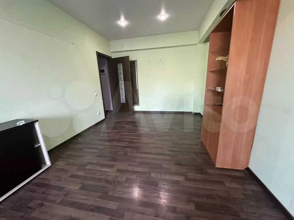 3-к. квартира, 80 м, 4/10 эт. - Фото 0