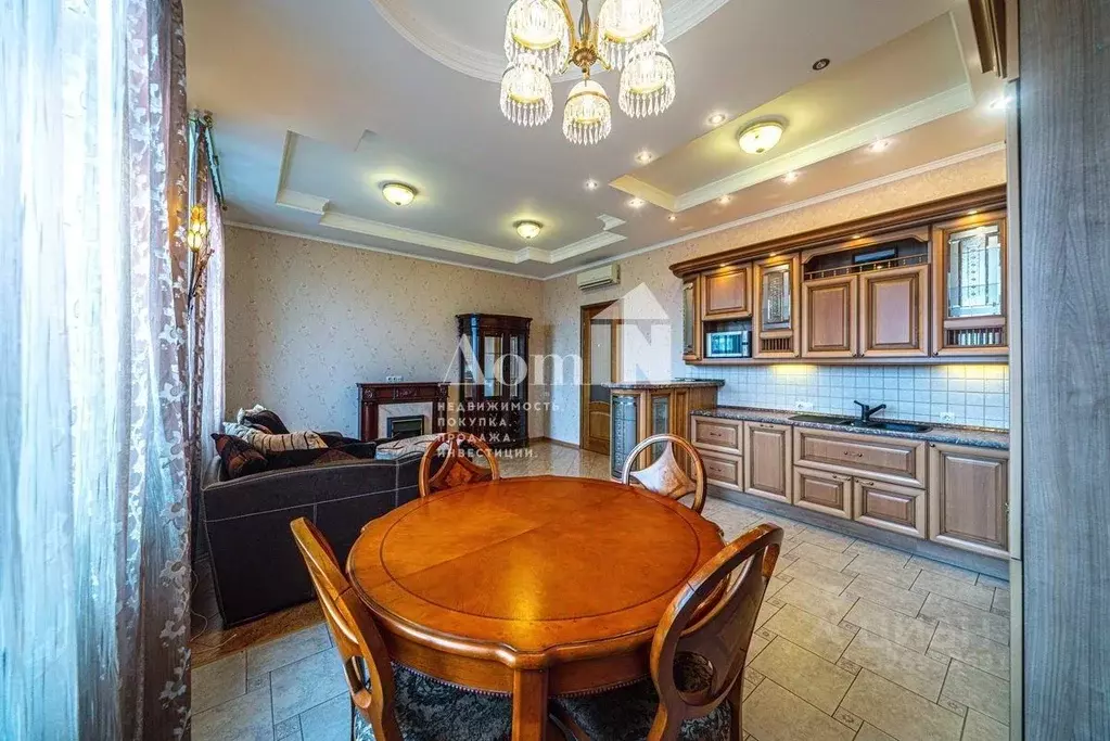 2-к кв. Санкт-Петербург Малоохтинский просп., 16к1 (100.0 м) - Фото 1