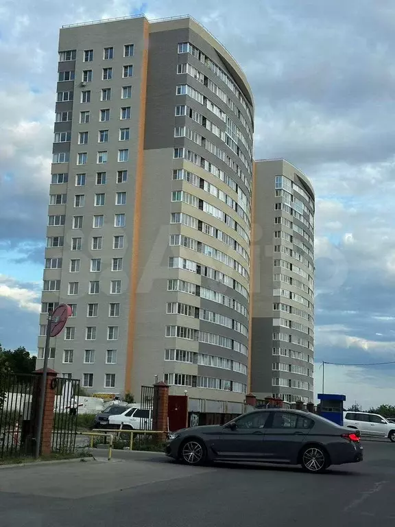 1-к. квартира, 42 м, 4/17 эт. - Фото 0