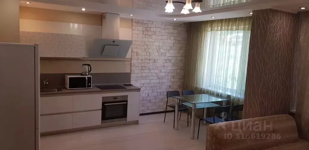 2-к кв. Саратовская область, Саратов Валовая ул., 12 (71.0 м) - Фото 0