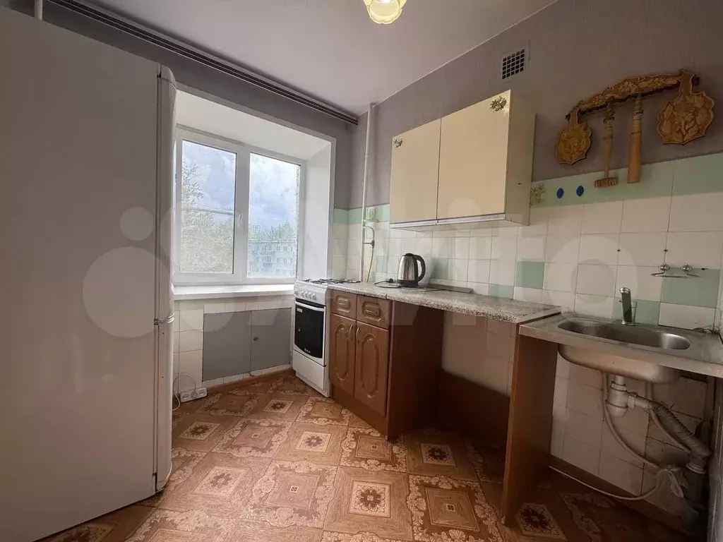 1-к. квартира, 35 м, 4/9 эт. - Фото 0