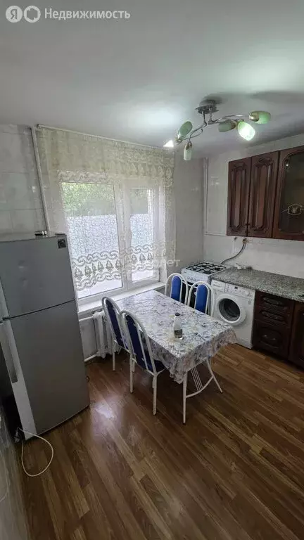 3-комнатная квартира: Грозный, улица Ризвана Исаевича Гайдабаева, 36 ... - Фото 1