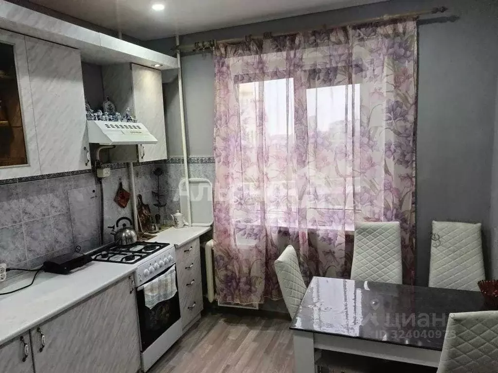 4-к кв. Ростовская область, Волгодонск ул. Маршала Кошевого, 28А (73.0 ... - Фото 1