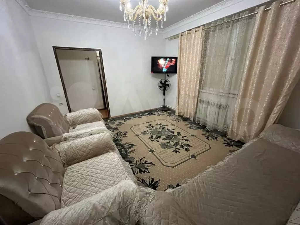 2-к. квартира, 45 м, 1/7 эт. - Фото 1