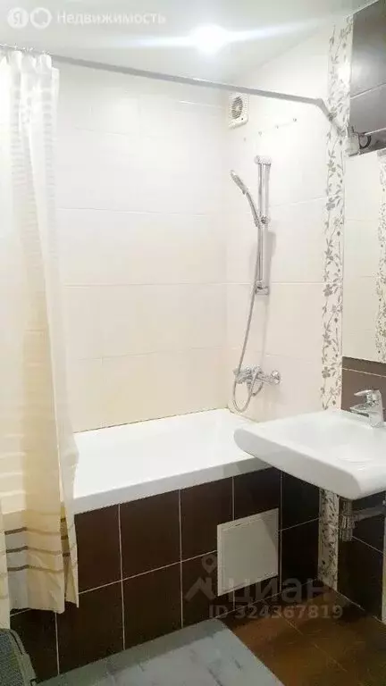 2-комнатная квартира: Киров, улица Сурикова, 7к1 (44.6 м) - Фото 2