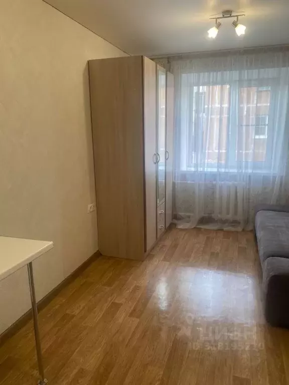 Комната Кемеровская область, Новокузнецк ул. Сеченова, 7 (11.2 м) - Фото 1