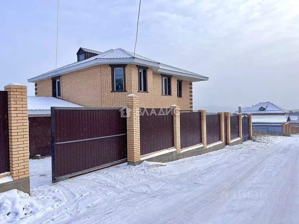 Дом в Бурятия, Улан-Удэ Лесное ДНТ, 85 (160 м) - Фото 1