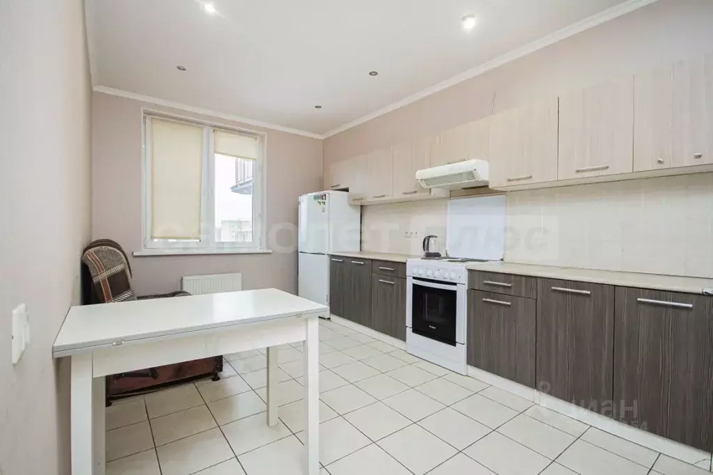 1-к кв. Московская область, Наро-Фоминск ул. Войкова, 5 (46.2 м) - Фото 1