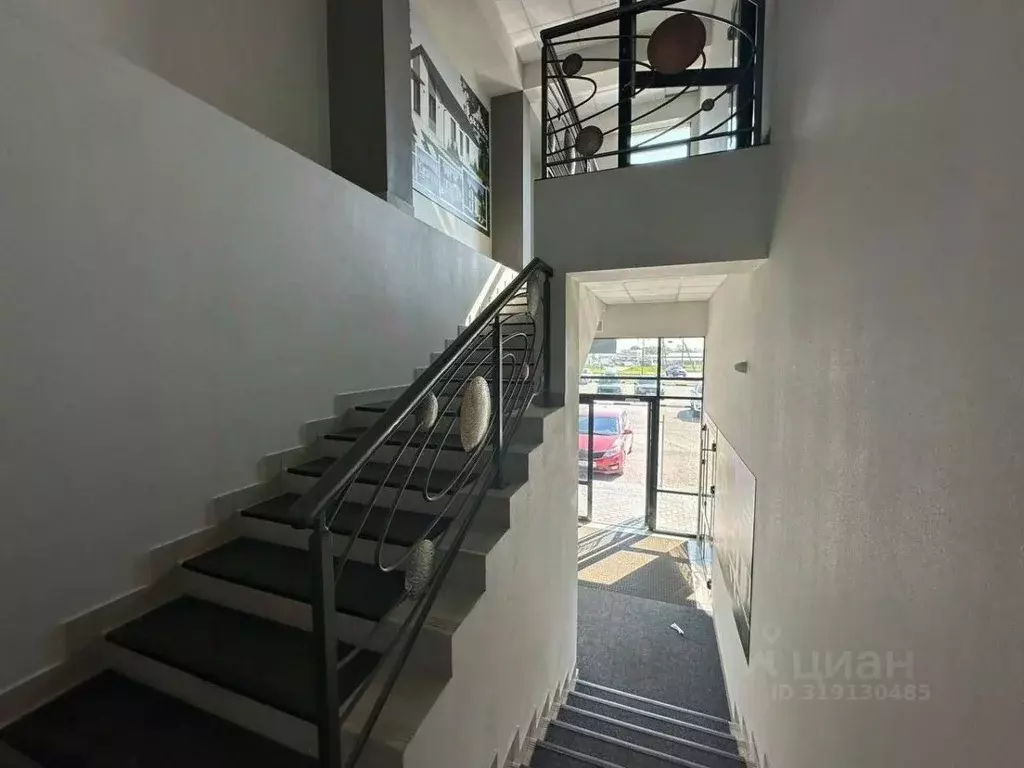 Офис в Татарстан, Набережные Челны ул. Академика Королева, 2/1 (186 м) - Фото 2