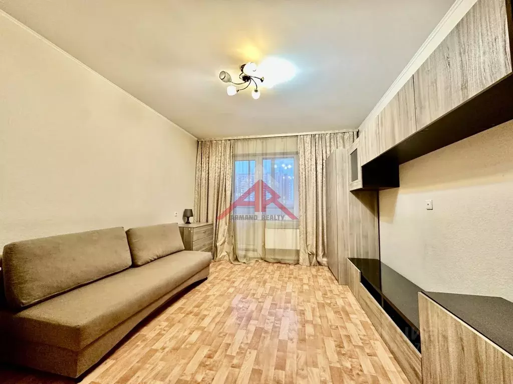 2-к кв. Московская область, Лобня ул. Катюшки, 54 (62.0 м) - Фото 0