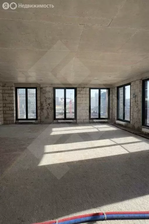 3-комнатная квартира: Москва, улица Академика Челомея, 1А (70 м) - Фото 1