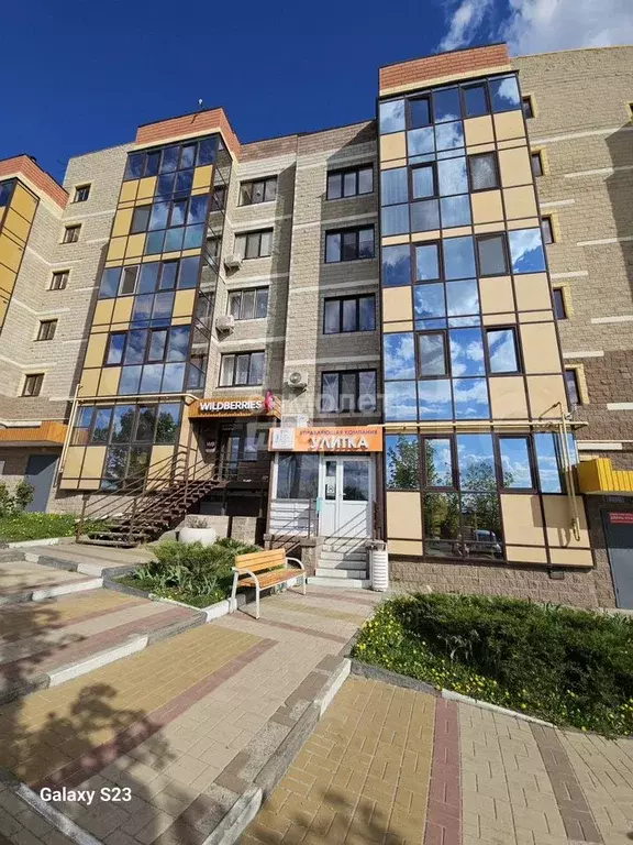 1-к. квартира, 37 м, 4/7 эт. - Фото 0