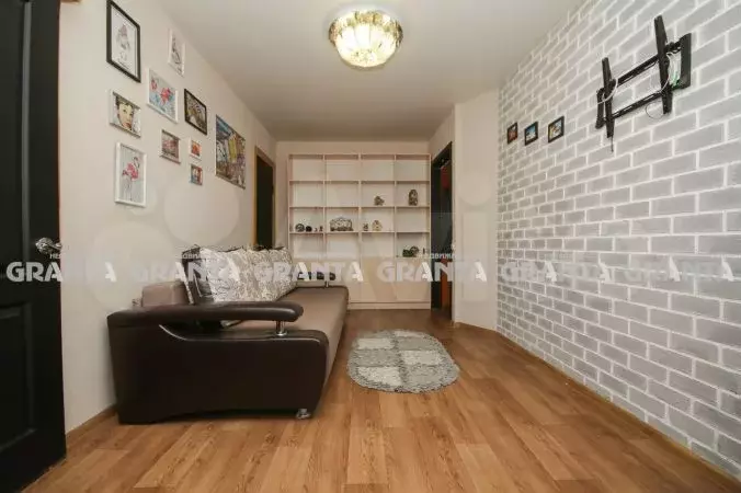 2-к. квартира, 38,5 м, 5/5 эт. - Фото 0