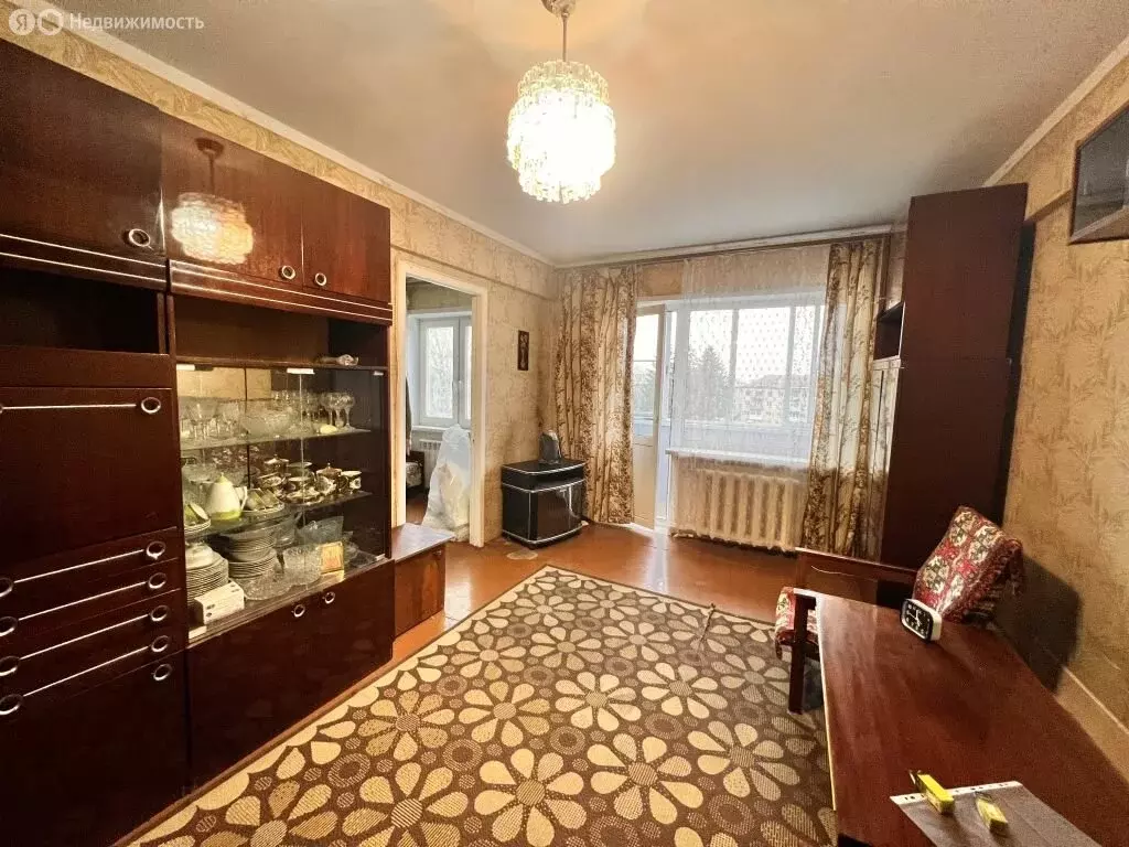 2-комнатная квартира: Новомосковск, Октябрьская улица, 10 (45 м) - Фото 1