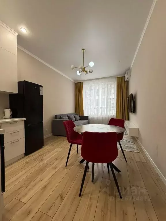 2-к кв. Татарстан, Казань ул. Адоратского, 1а (50.0 м) - Фото 1