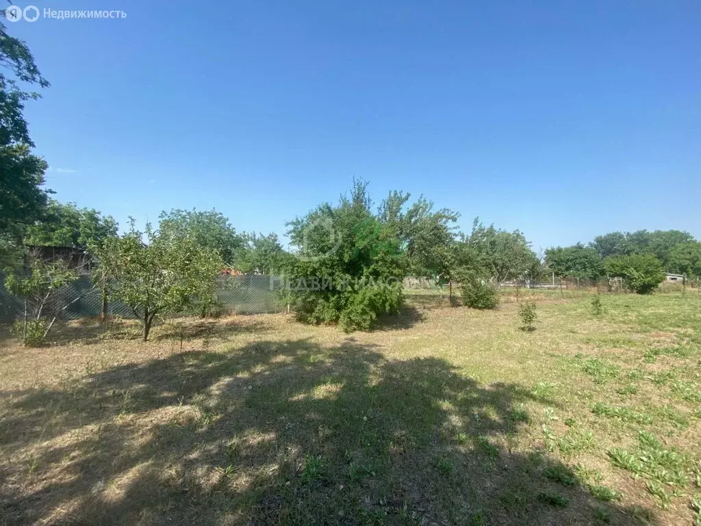 Участок в Александровка, Советская улица (13.95 м) - Фото 0