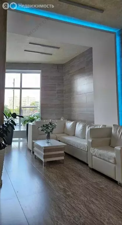 2-комнатная квартира: Краснодар, улица имени Снесарева, 10к2 (51.5 м) - Фото 0