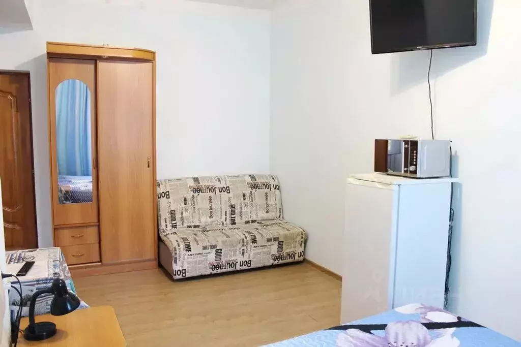 Комната Краснодарский край, Геленджик Изумрудная ул., 8/1 - Фото 0