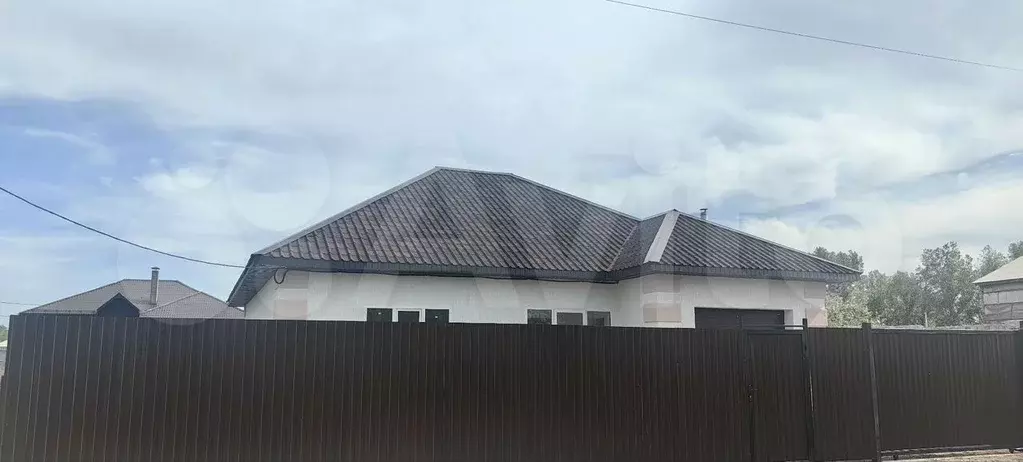Дом 140 м на участке 10 сот. - Фото 1