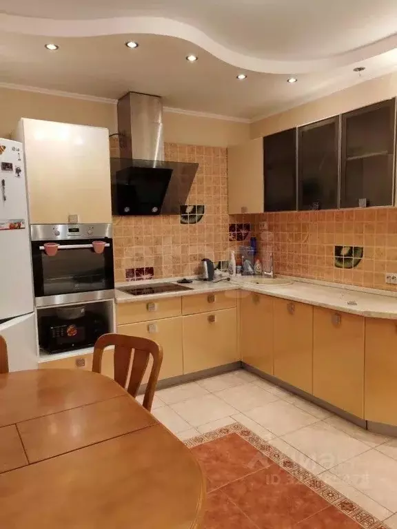 2-к кв. Тюменская область, Тюмень ул. Евгения Богдановича, 8 (85.1 м) - Фото 1