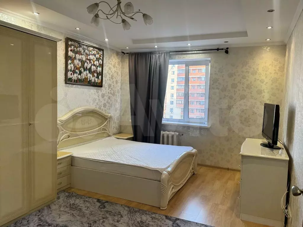 1-к. квартира, 40 м, 10/10 эт. - Фото 0