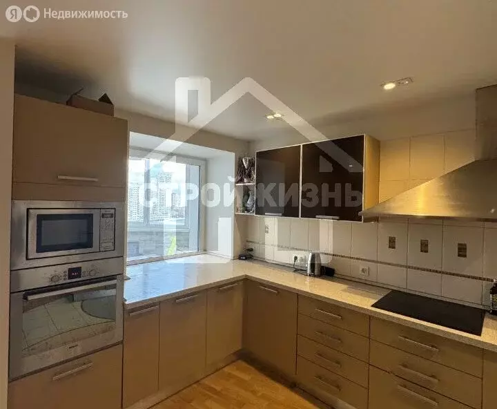 3-комнатная квартира: Екатеринбург, улица Академика Шварца, 14 (76 м) - Фото 1