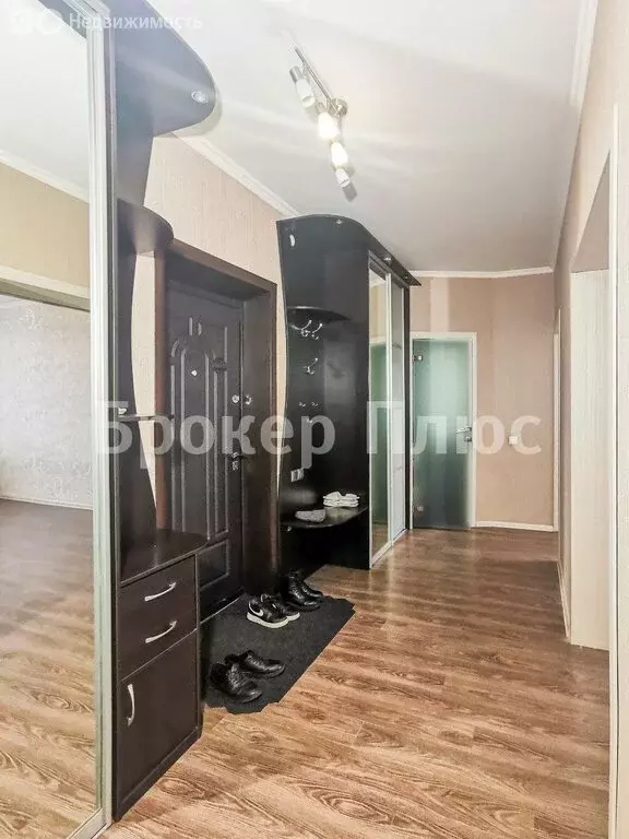 2-комнатная квартира: Абакан, улица Торосова, 15 (61 м) - Фото 1