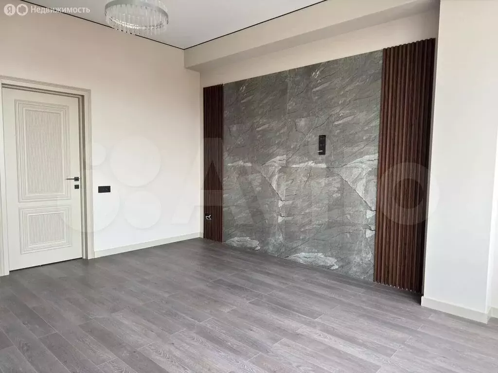 2-комнатная квартира: Махачкала, 2-й тупик Лаптиева, 10Ак4 (75 м) - Фото 1