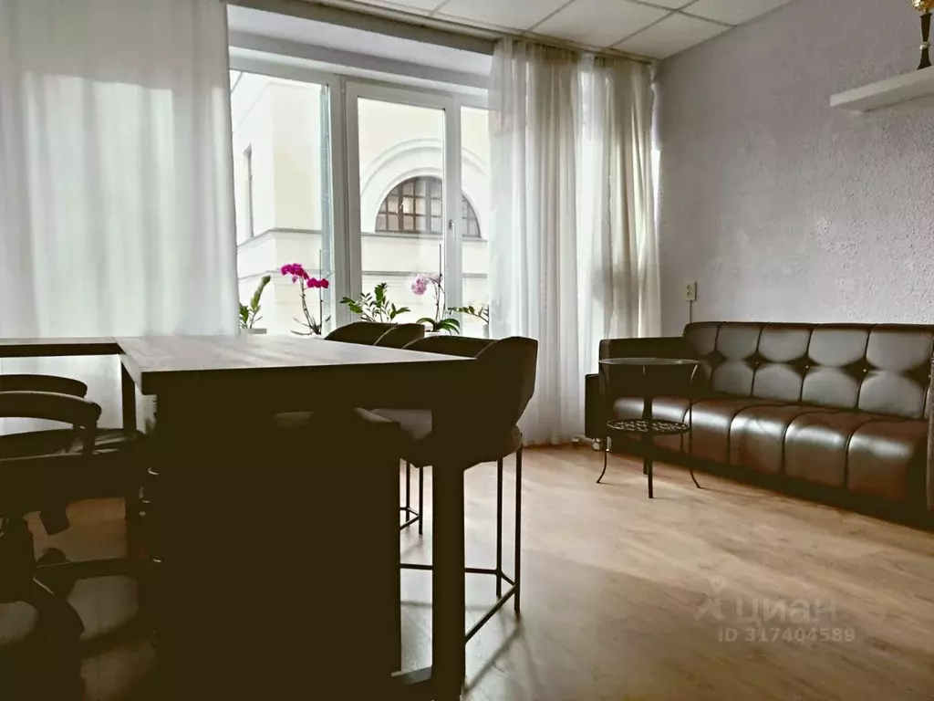 Офис в Свердловская область, Екатеринбург ул. 8 Марта, 70 (24 м) - Фото 1