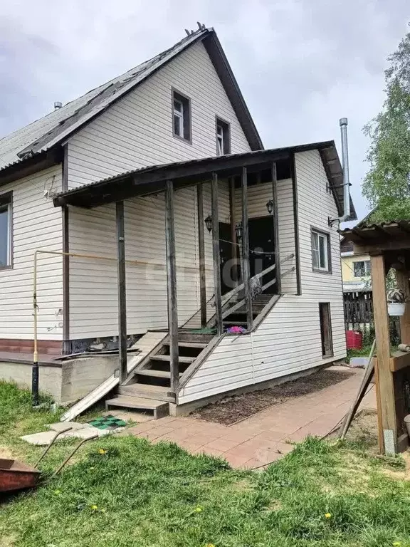 Дом в Коми, Сыктывкар городской округ, Краснозатонский пгт 8-я линия, ... - Фото 0