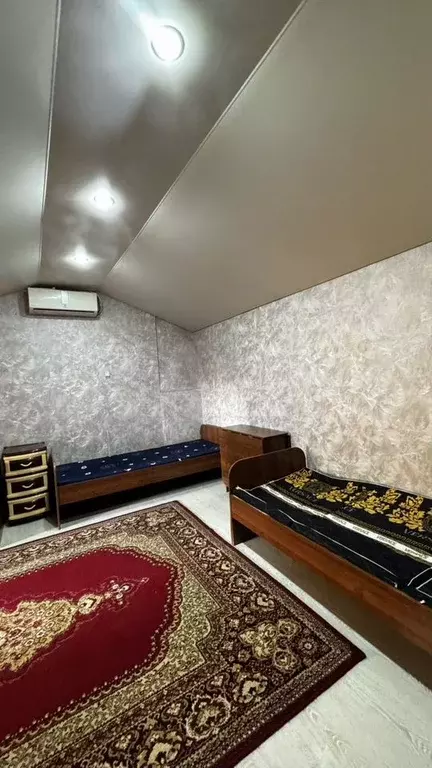 1-к. квартира, 50 м, 4/4 эт. - Фото 1