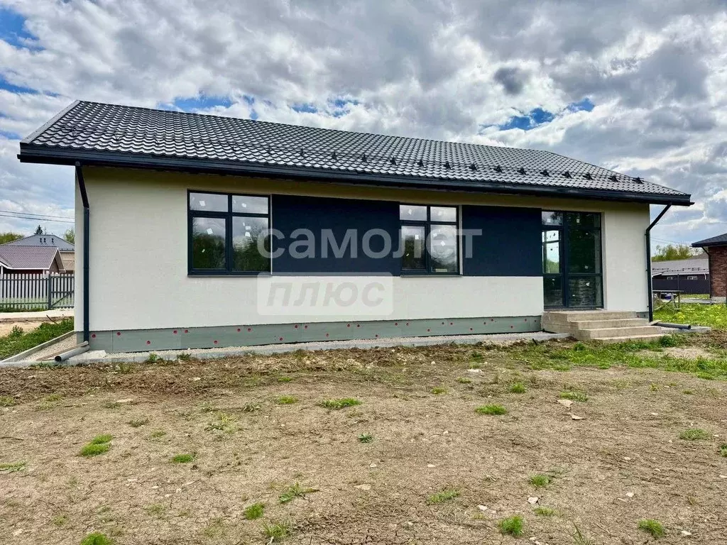 Дом в Калужская область, Боровский район, Совьяки с/пос, Иван-да-Марья ... - Фото 1