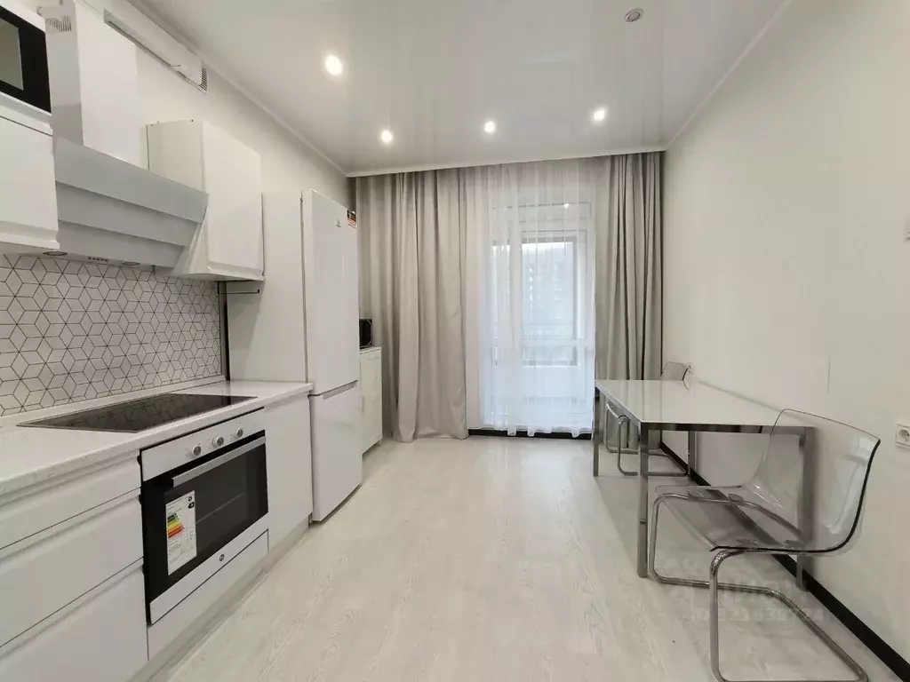 1-к кв. Новосибирская область, Новосибирск ул. Кирова, 32 (38.0 м) - Фото 0