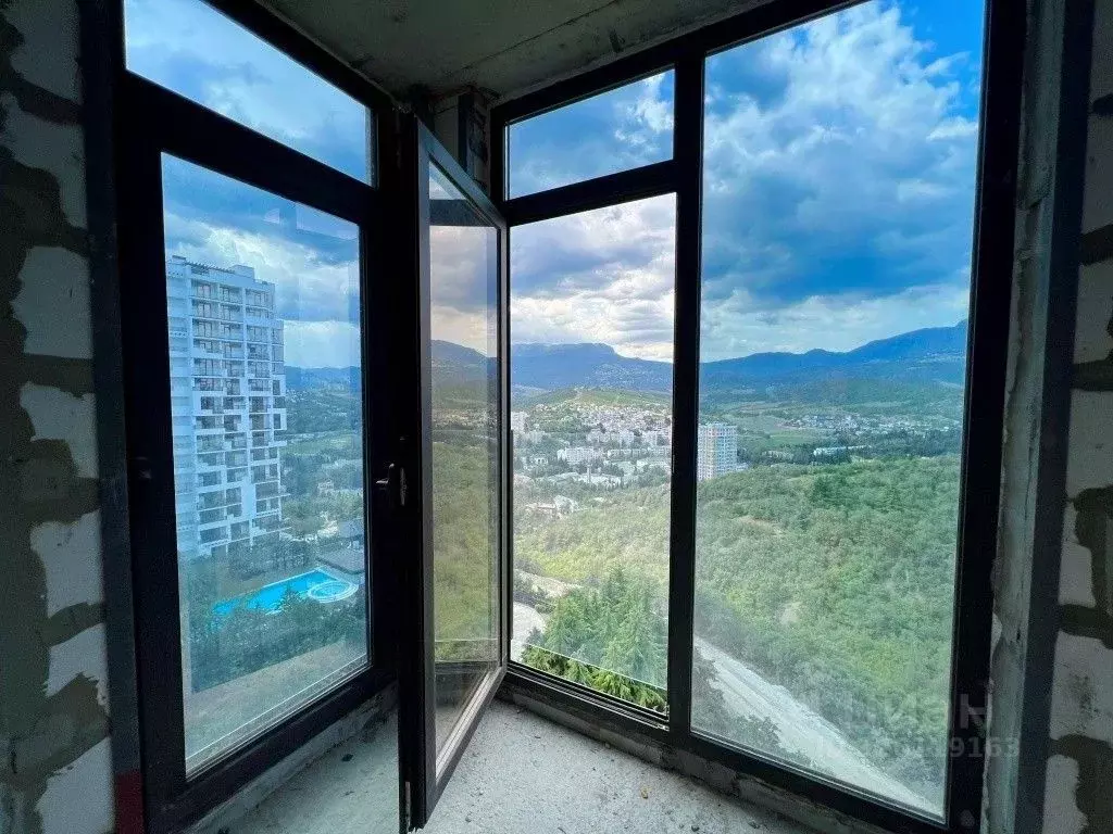 2-к кв. Крым, Алушта муниципальный округ, пос. Семидворье пер. ... - Фото 2