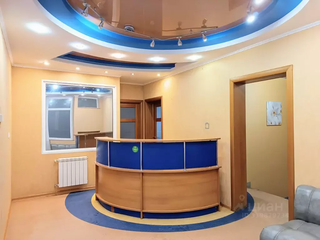 Помещение свободного назначения в Свердловская область, Екатеринбург ... - Фото 1