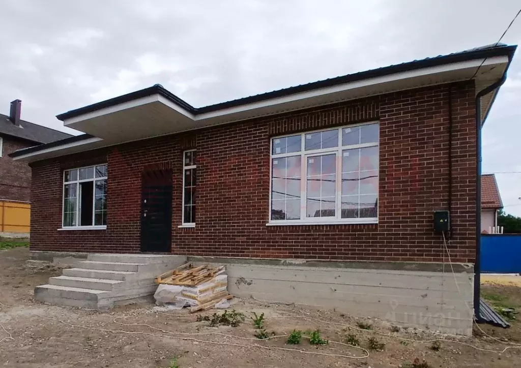 Дом в Ростовская область, Аксай ул. Чичерина (100 м) - Фото 1