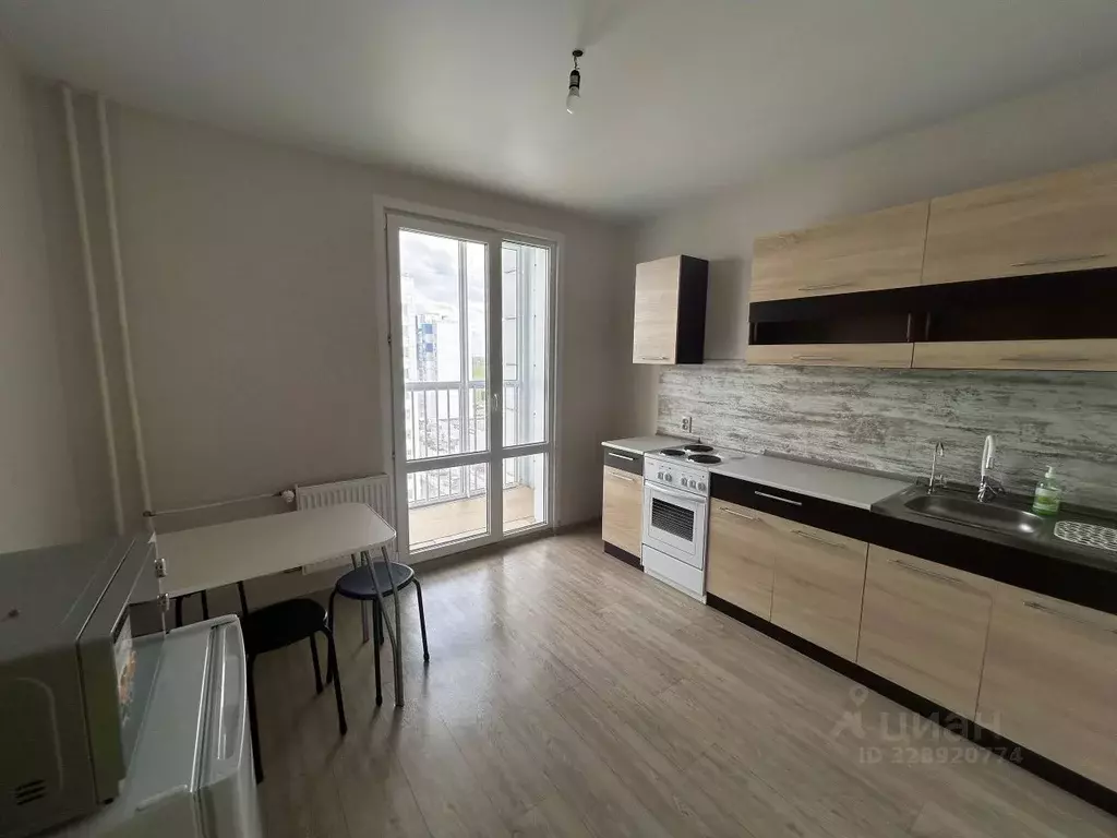 2-к кв. Воронежская область, Новоусманский район, пос. Отрадное ул. ... - Фото 2