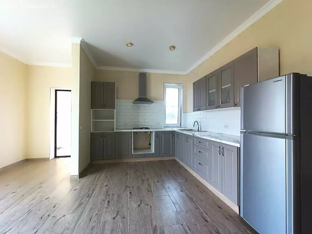 Дом в посёлок Константиновка, Железнодорожная улица, 25 (182.2 м) - Фото 1