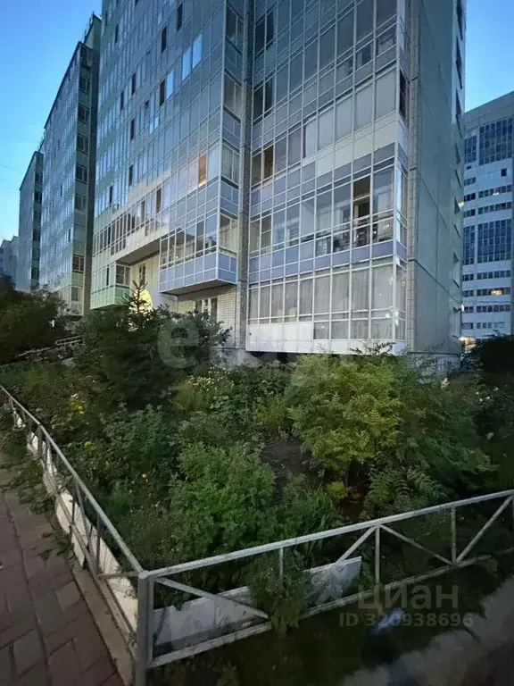 2-к кв. Красноярский край, Красноярск Северный проезд, 6 (54.7 м) - Фото 0