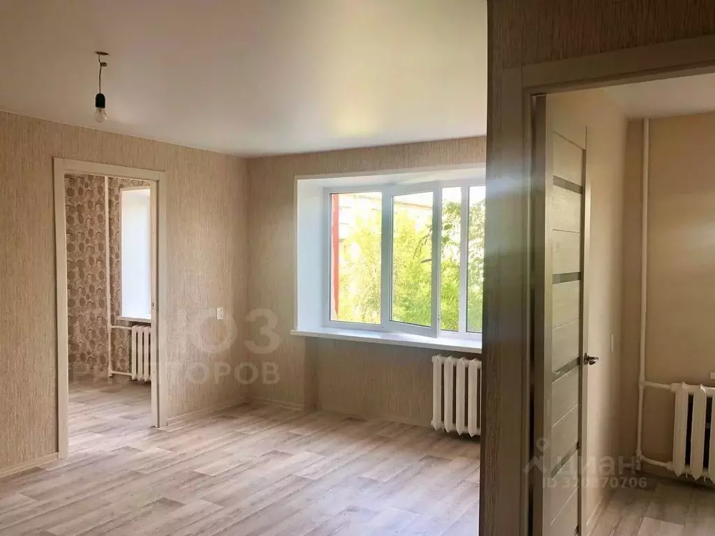 2-к кв. Волгоградская область, Волгоград ул. Дегтярева, 9 (44.6 м) - Фото 0