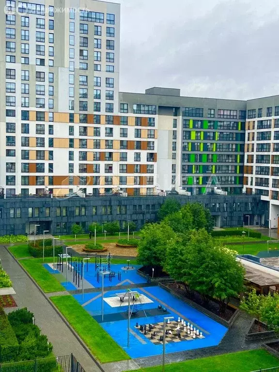 2-комнатная квартира: Тюмень, улица 50 лет Октября, 57Ак1 (55.2 м) - Фото 1