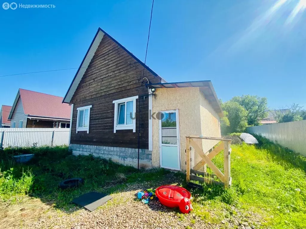 Дом в деревня Ягодная, Озёрная улица, 21 (80 м) - Фото 1