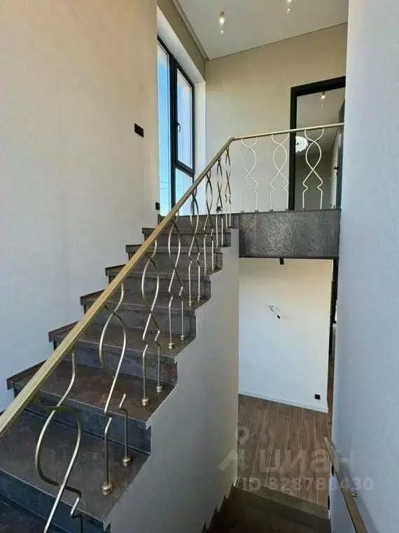 Дом в Крым, Симферопольский район, Молодежное пгт, Кутузовский СНТ ул. ... - Фото 2