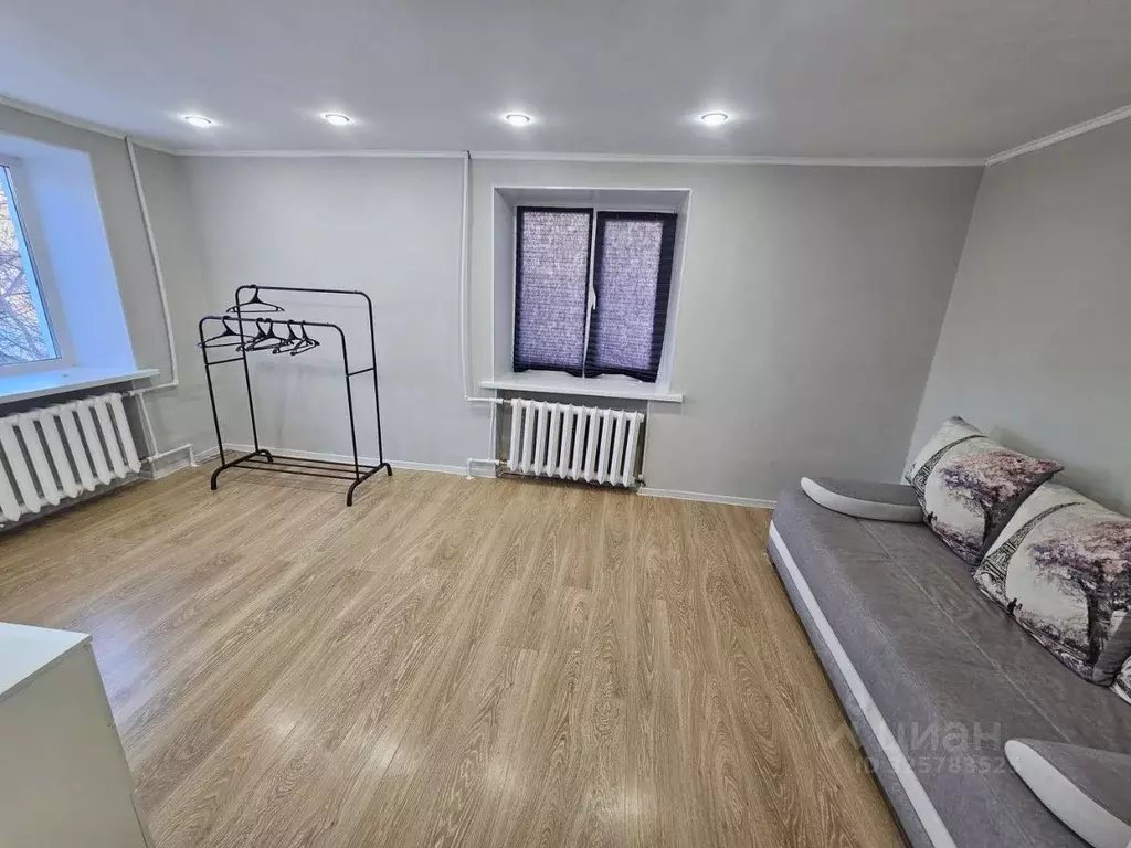 1-к кв. Омская область, Омск Городок Нефтяников мкр, ул. 22 Апреля, 16 ... - Фото 2