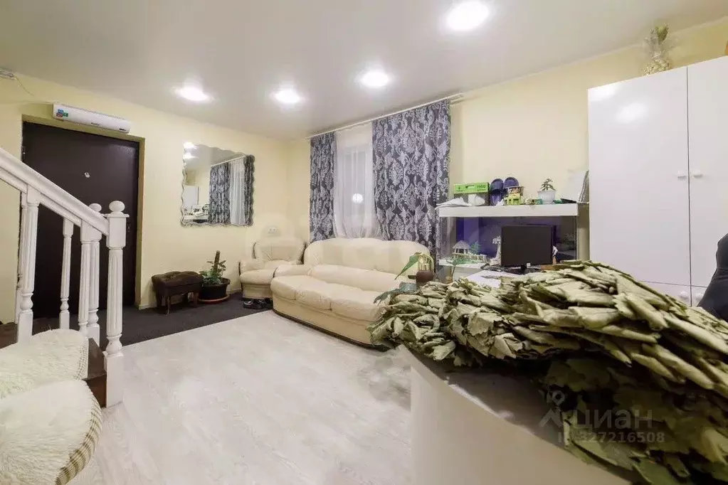 Дом в Красноярский край, Красноярск Свердловская ул., 139/1 (440 м) - Фото 2