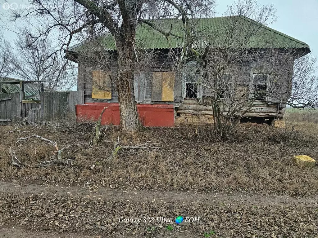 Дом в Быково-Отрогское муниципальное образование, село Малый Кушум, ... - Фото 1